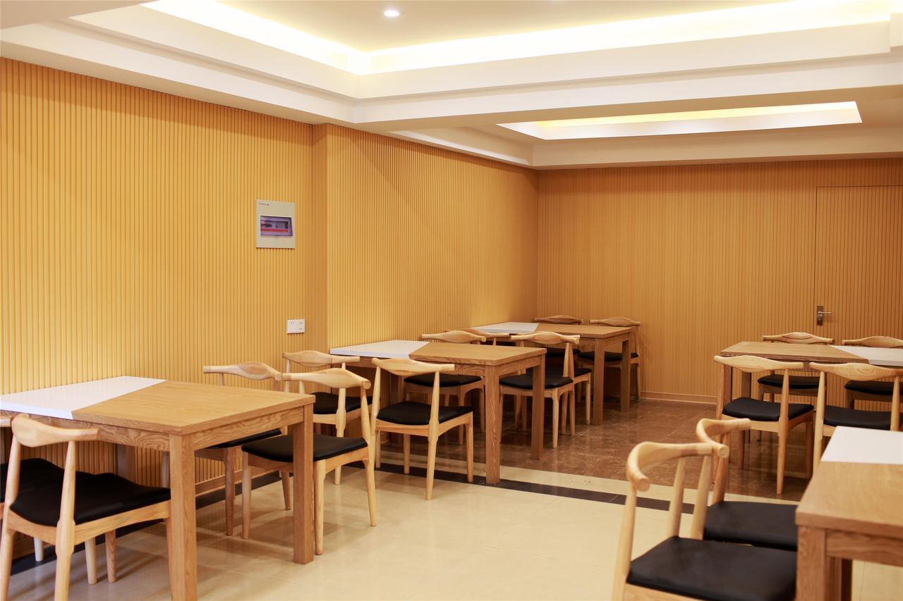 格林豪泰郑州二七区万达地铁站商务酒店 外观 照片